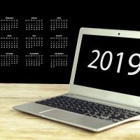 JavaScript: Show the current year (4 digits)
